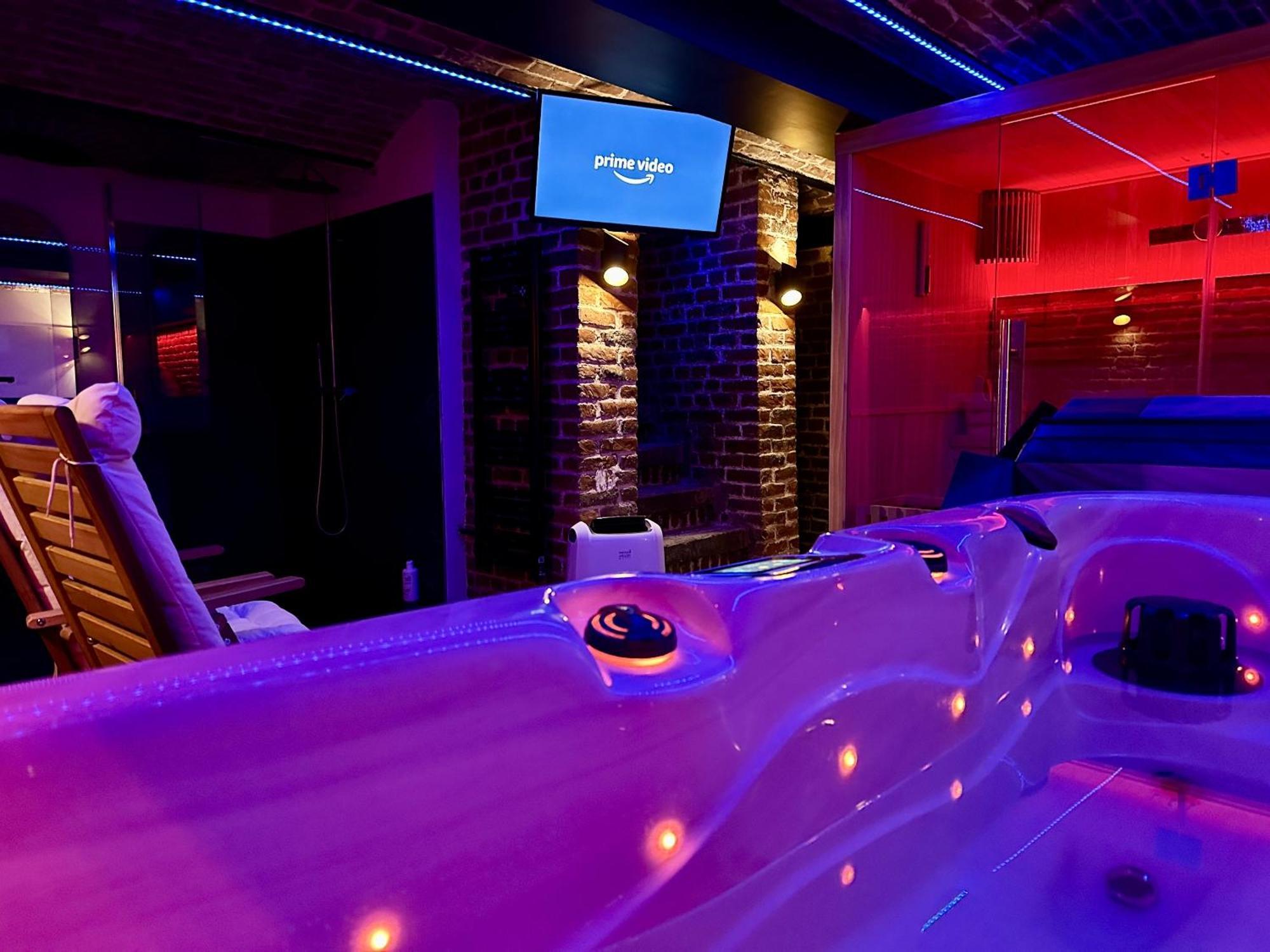 Le Bijou - Appartement, Sauna Et Jacuzzi - Лилль Экстерьер фото