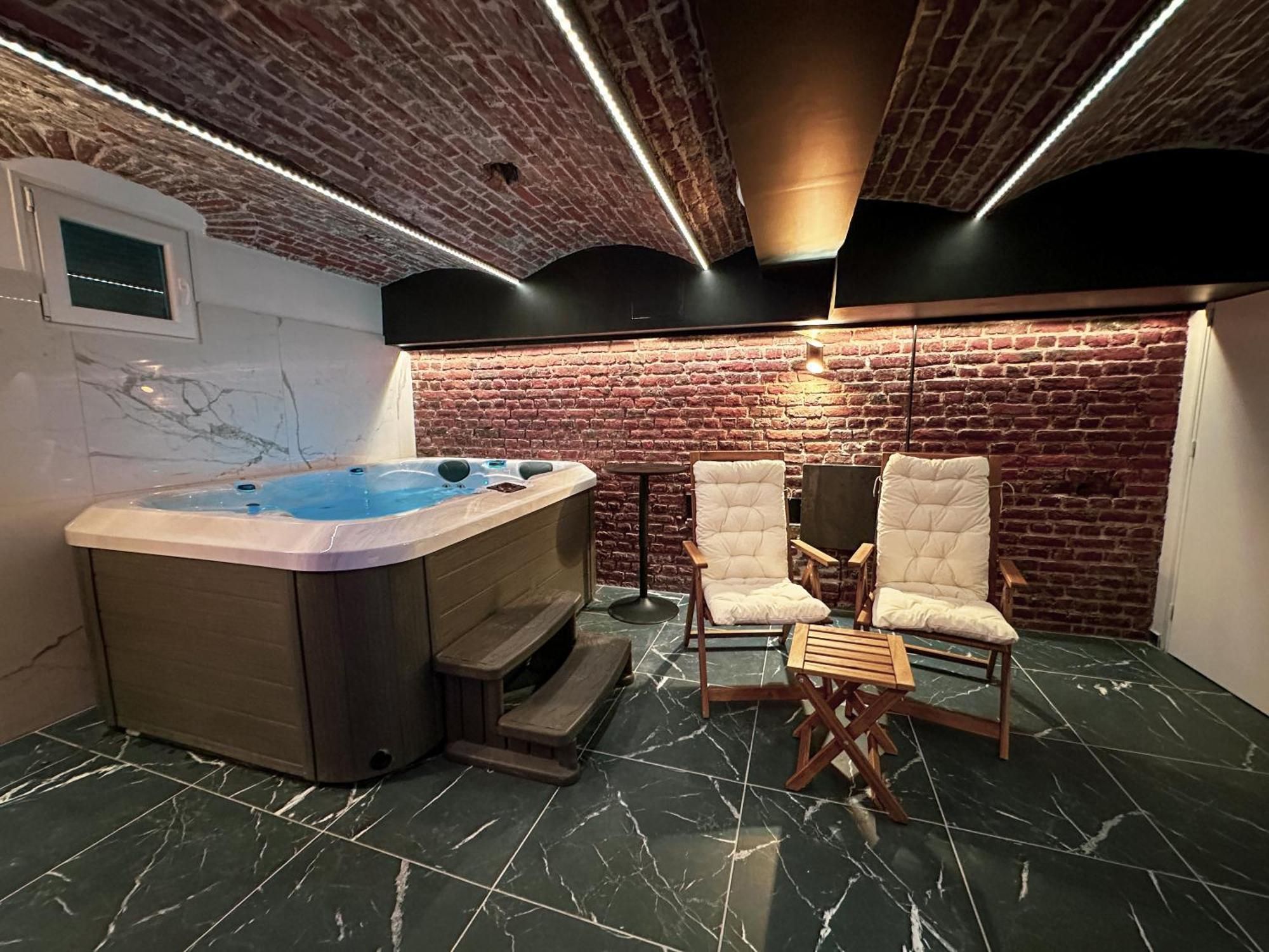 Le Bijou - Appartement, Sauna Et Jacuzzi - Лилль Экстерьер фото